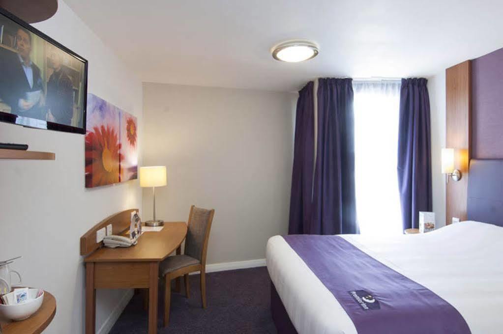 Premier Inn Greenock Extérieur photo