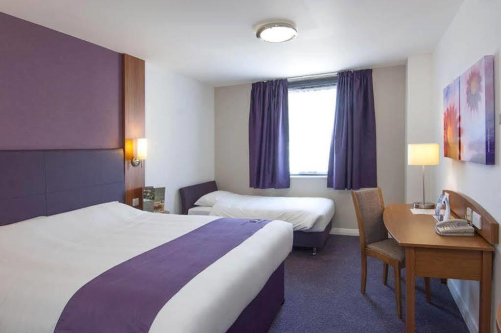Premier Inn Greenock Extérieur photo